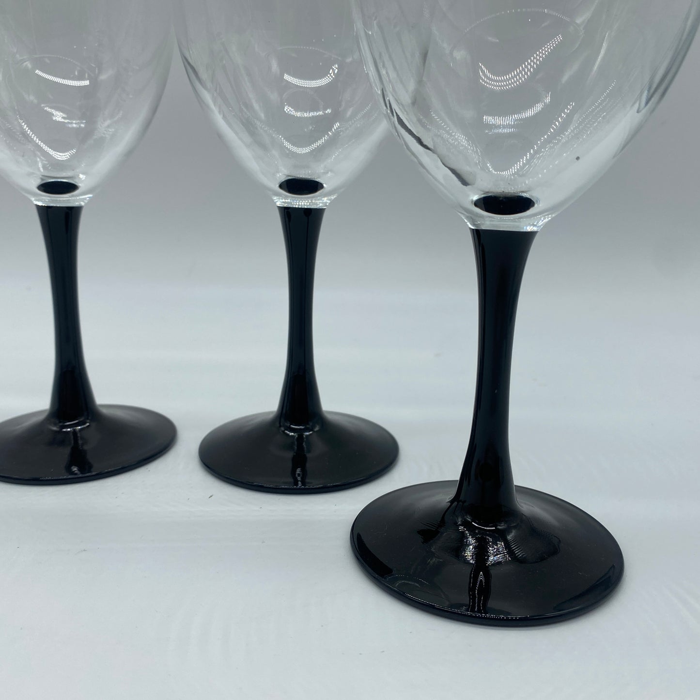 Black Stem Wine Glasses - 4 Piece Set