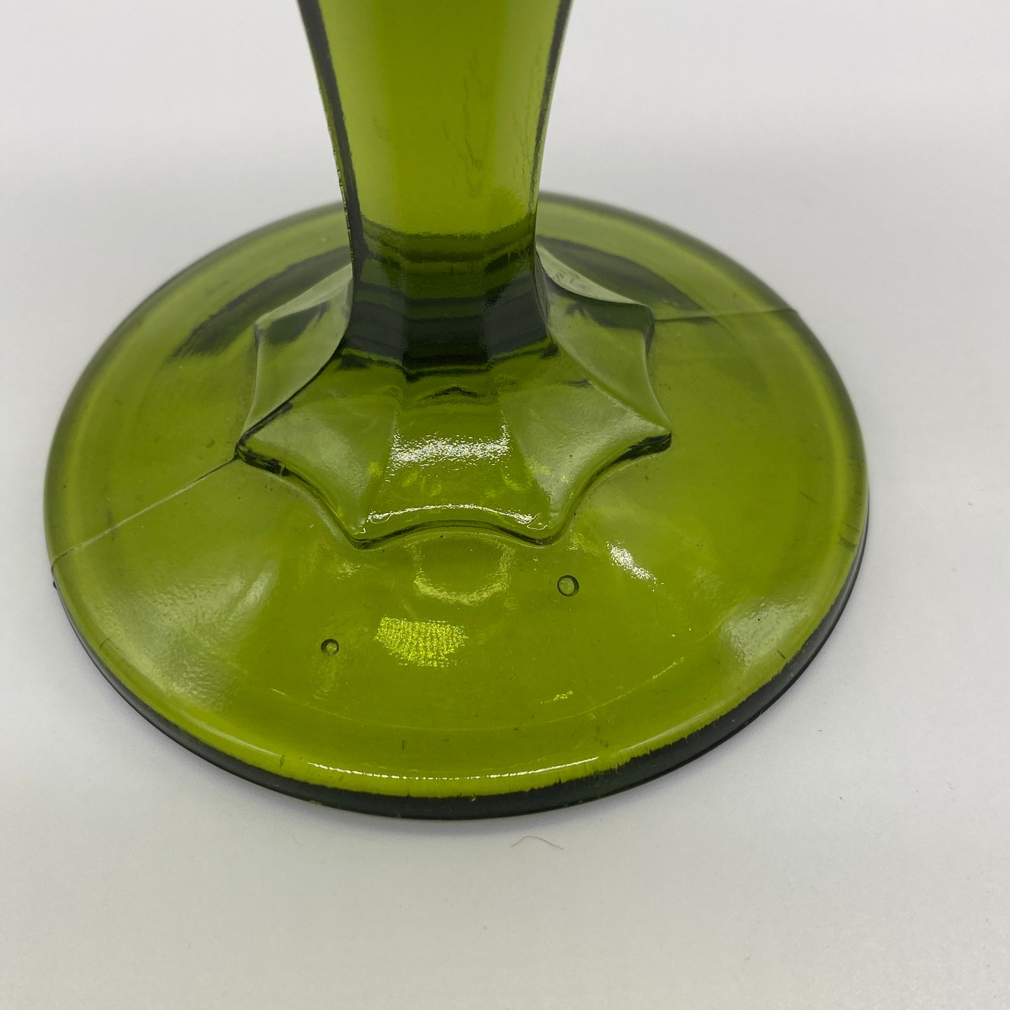 Green Teardrop Glass Pedestal Bowl