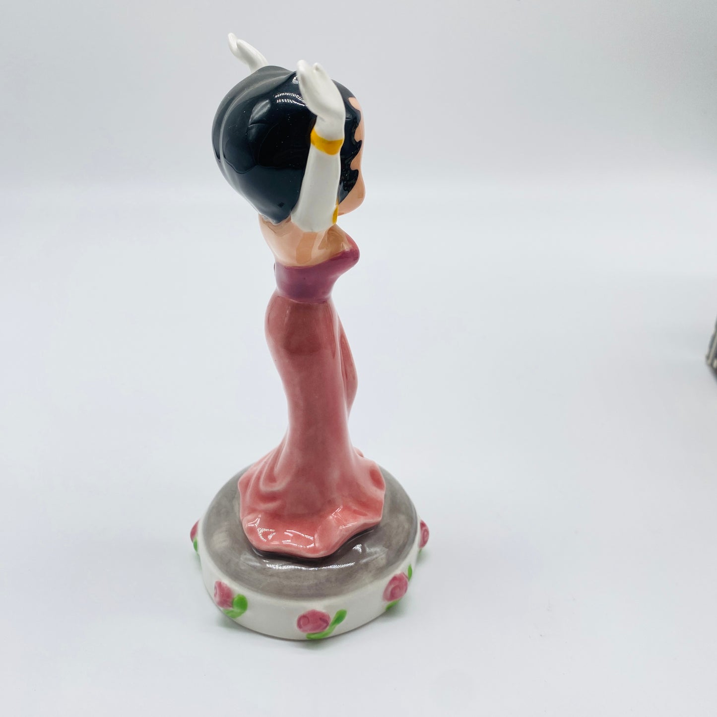 Betty Boop “Bed of Roses” Collectible Figurine