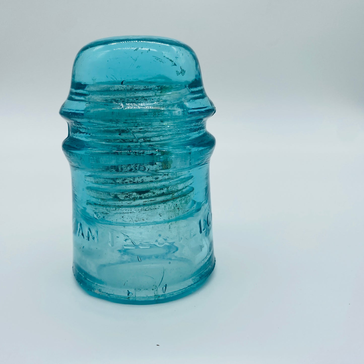 Aqua AM. TEL.&. TEL.Co. Vintage Glass Insulator