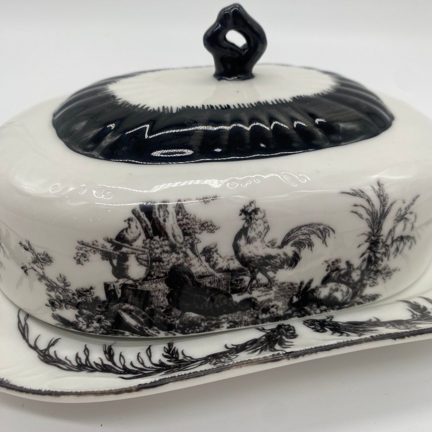 Aux Au Provence Black and White Rooster Butter Dish - 2 Pieces